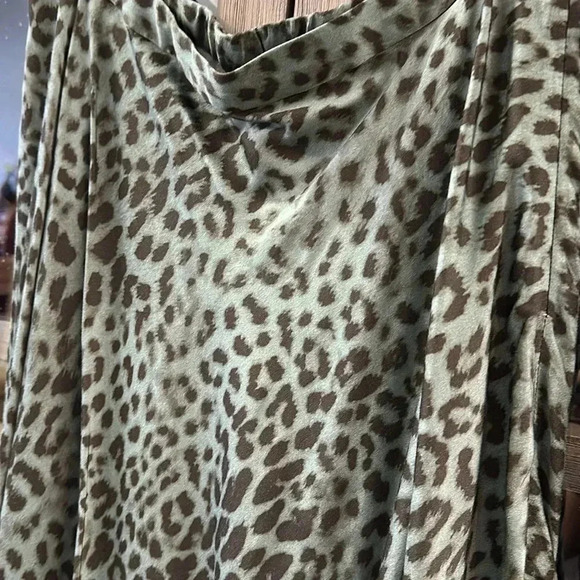 J JILL Animal Print A-Line Midi Skirt size Small - Picture 5 of 9